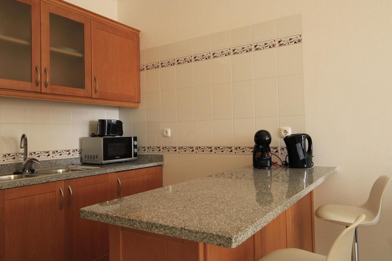 Armacao De Pera Brightness With Pool By Homing Apartman Kültér fotó